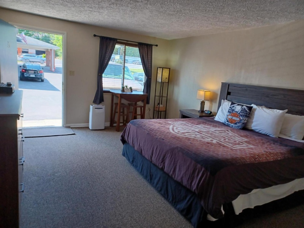 Oakland Motel Main image