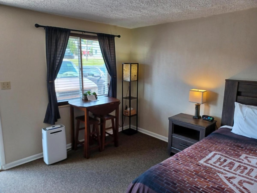 Oakland Motel
